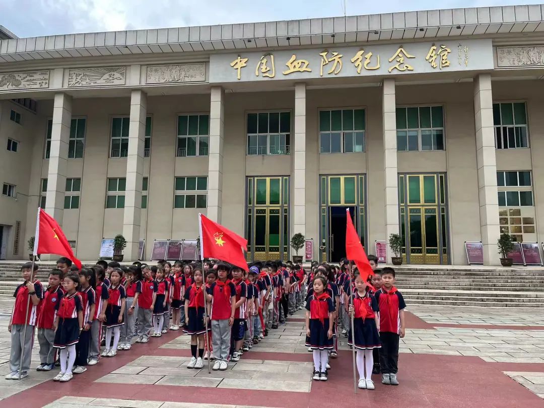 追寻红色记忆 弘扬血防精神 —— 余江五小走进中国血防纪念馆